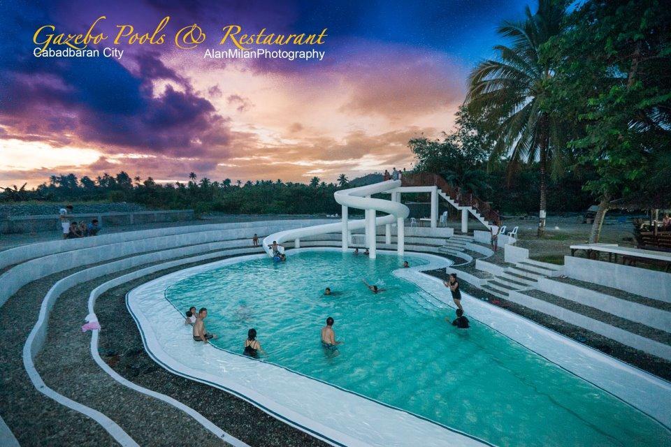 Gazebo Pools And Restaurant Otel Cabadbaran Dış mekan fotoğraf