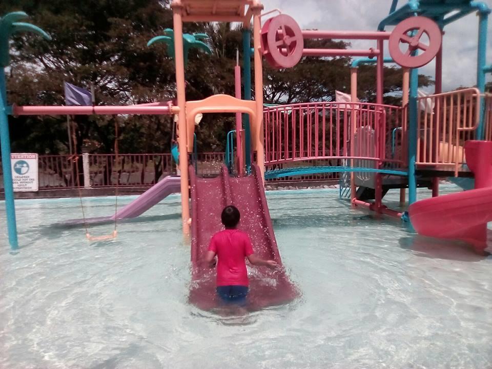 Gazebo Pools And Restaurant Otel Cabadbaran Dış mekan fotoğraf